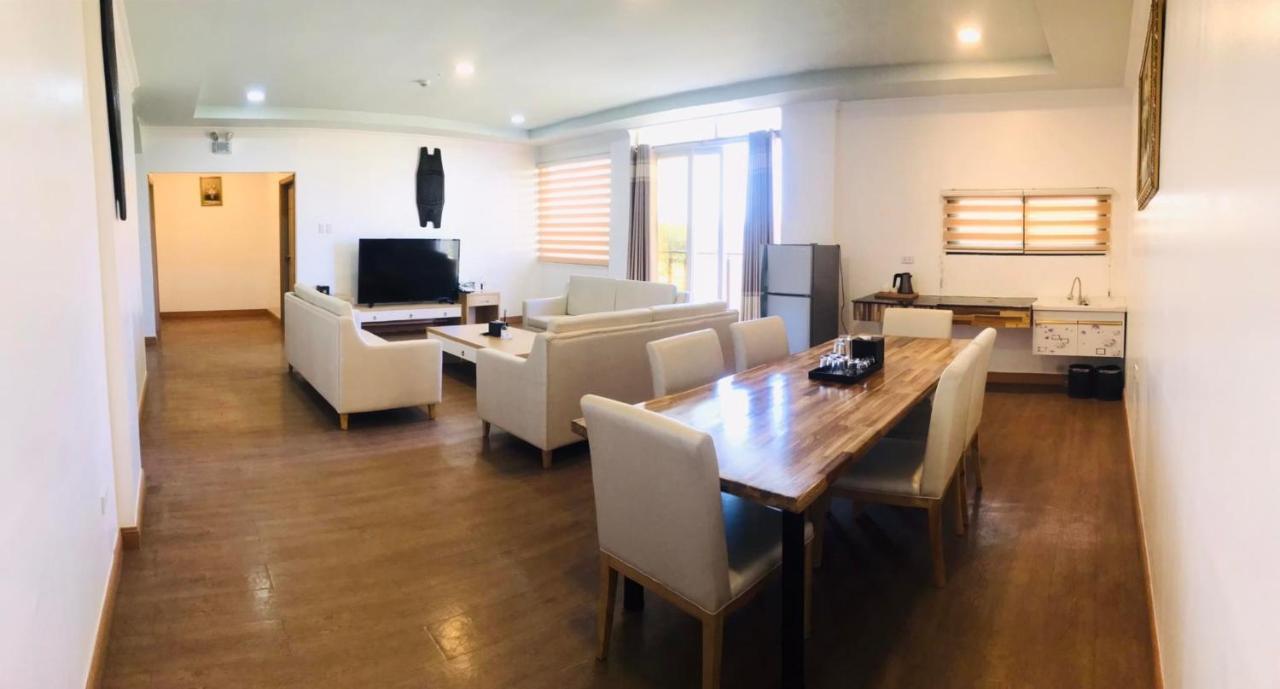 Punta Clark Hotel Clark Field المظهر الخارجي الصورة